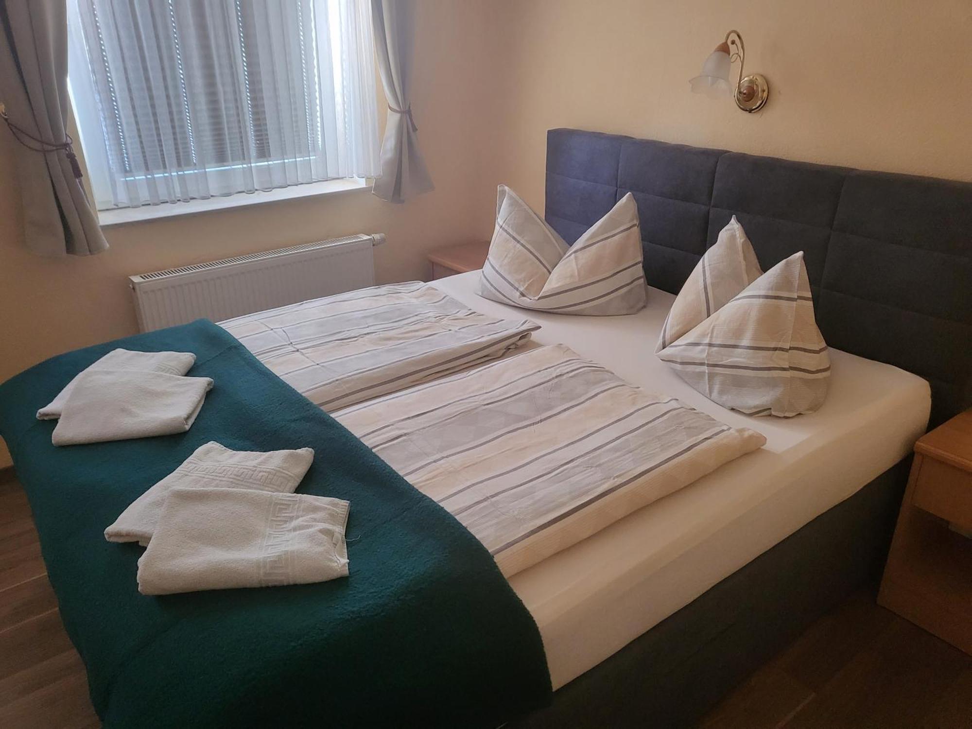 Pension Kuehnauer Hof Dessau-Rosslau Ngoại thất bức ảnh